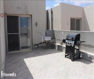 Duplex 4 bedrooms fully air-conditioned  